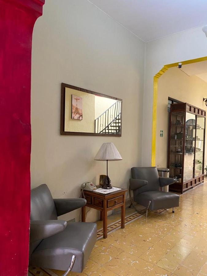 Hotel Dona Chela En Calvillo Екстер'єр фото
